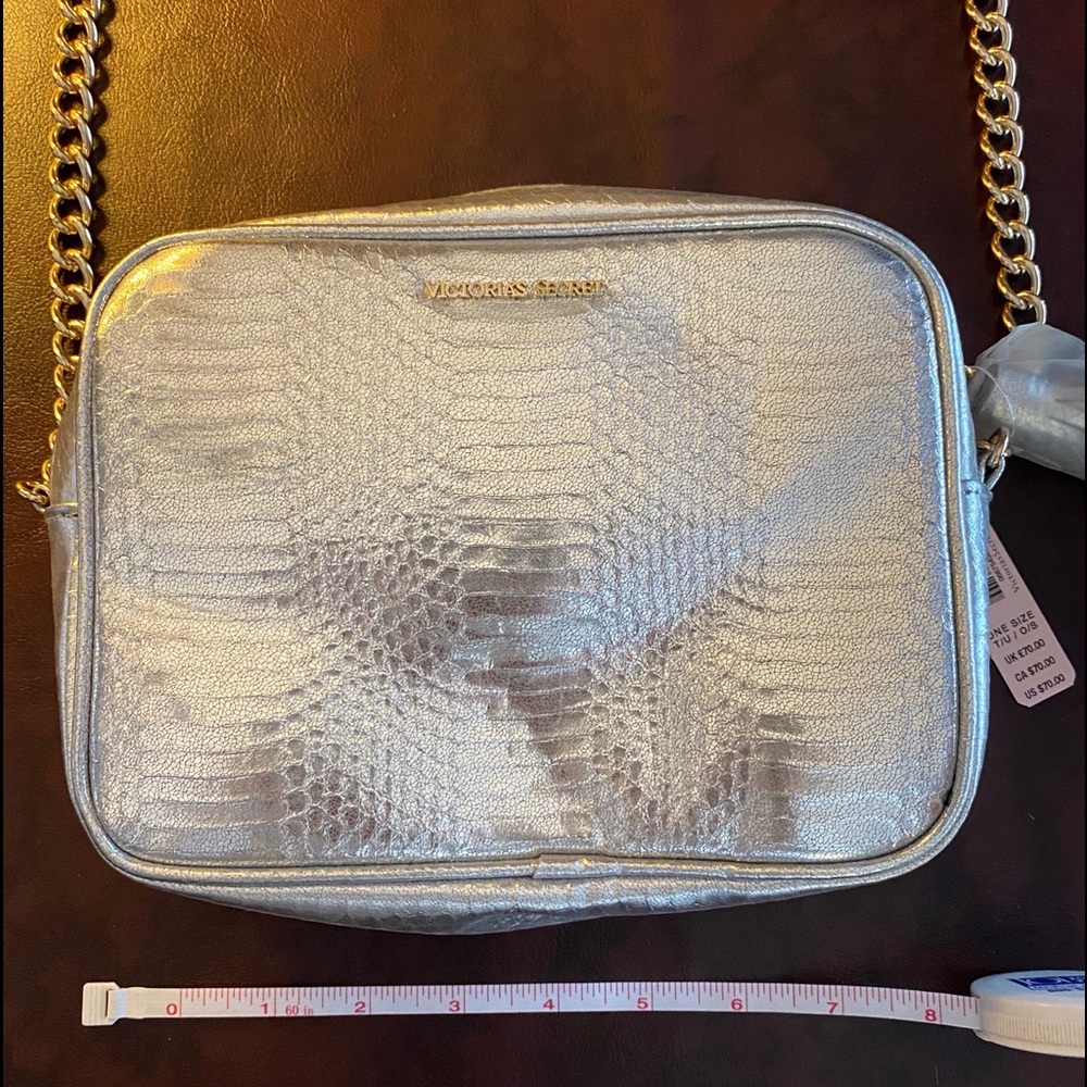 Handbag - Picture 2 of 4